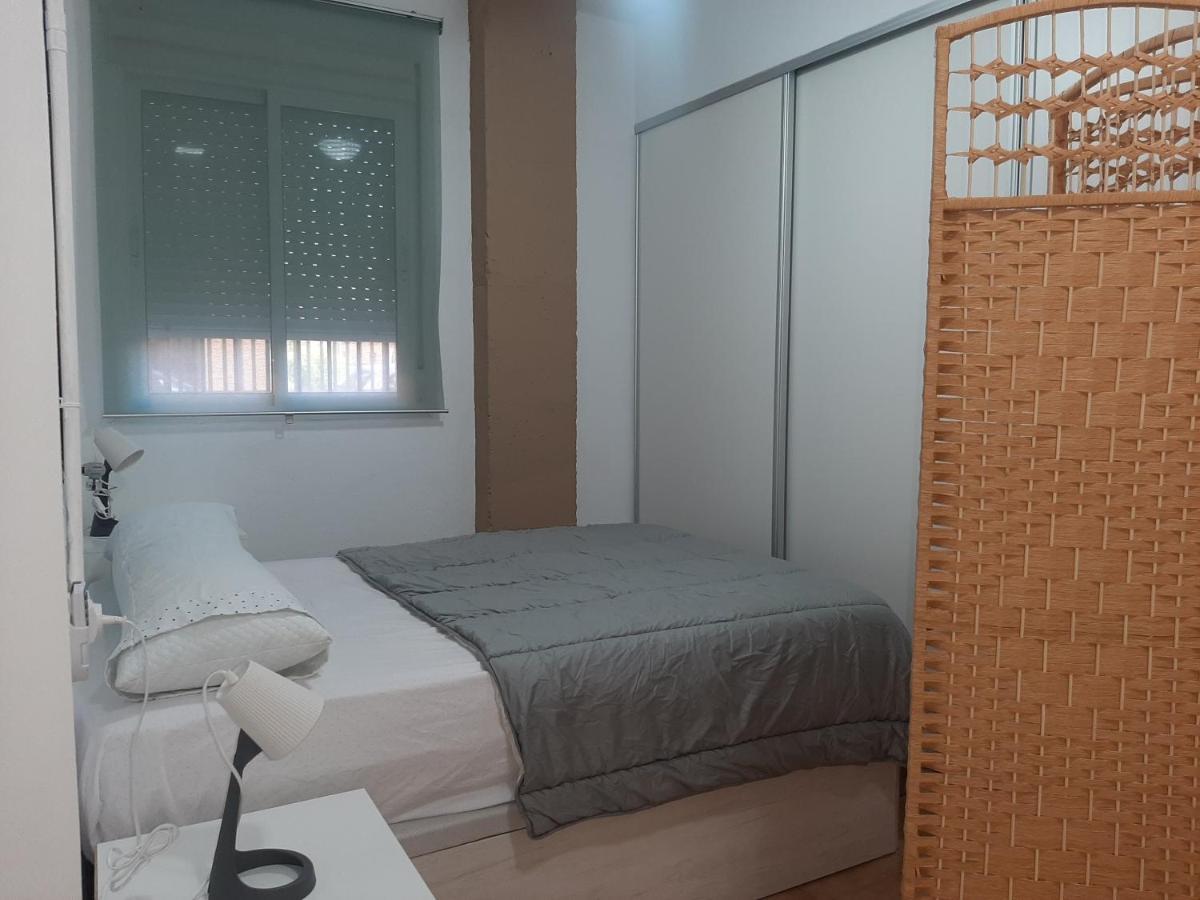 Apartamento Huelin, A 5 Minutos A Pie De La Playa Малага Экстерьер фото