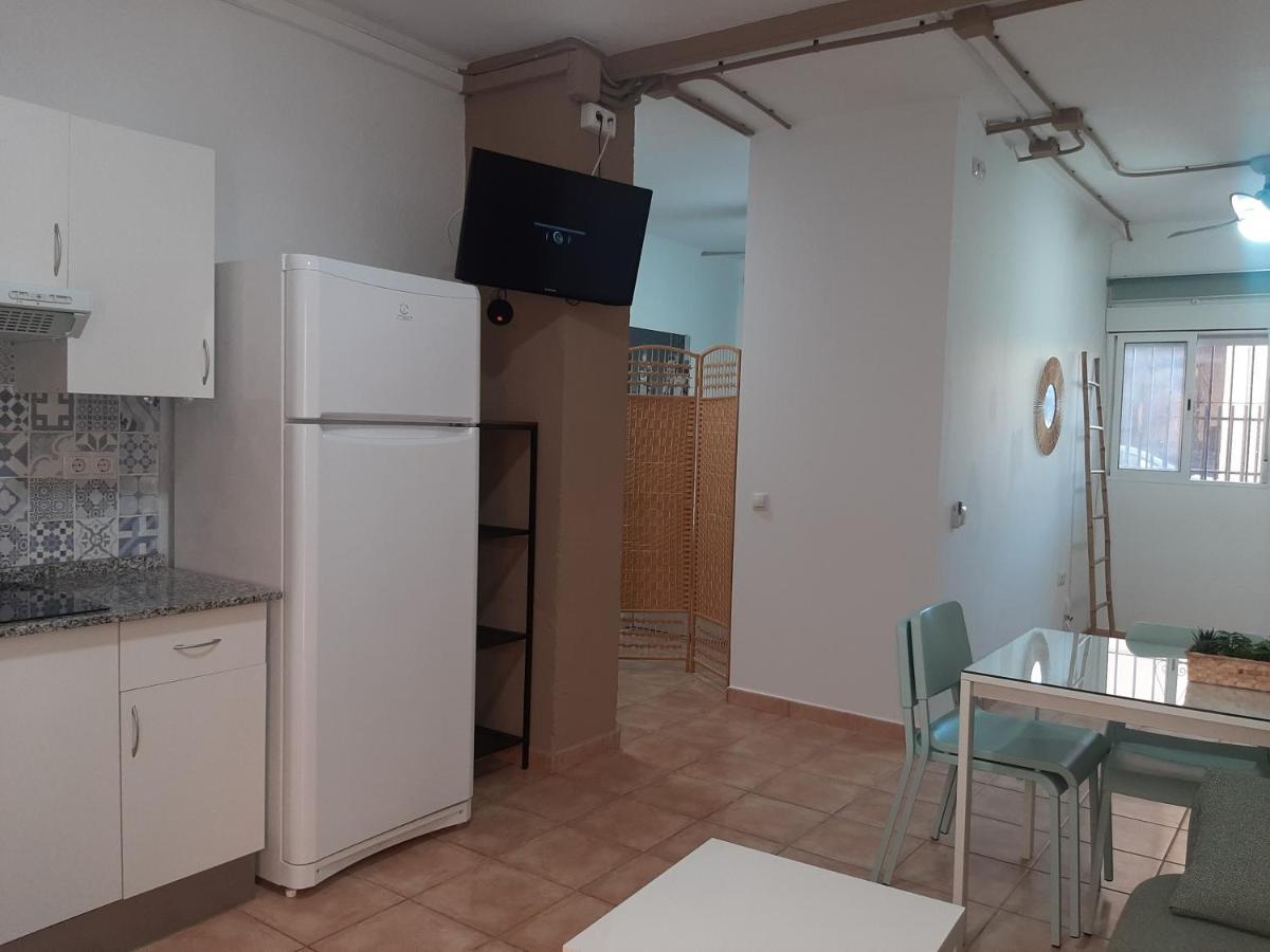 Apartamento Huelin, A 5 Minutos A Pie De La Playa Малага Экстерьер фото